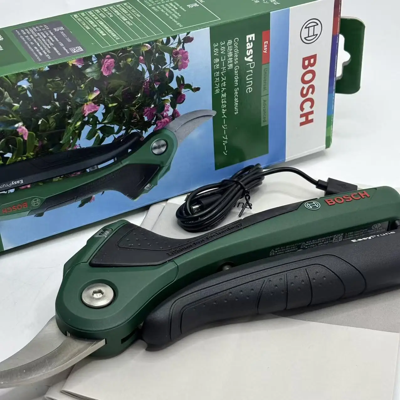 กรรไกรตัดกิ่งไร้สาย Bosch 3.6V - Smart Garden Bosch บทวิจารณ์และราคา
