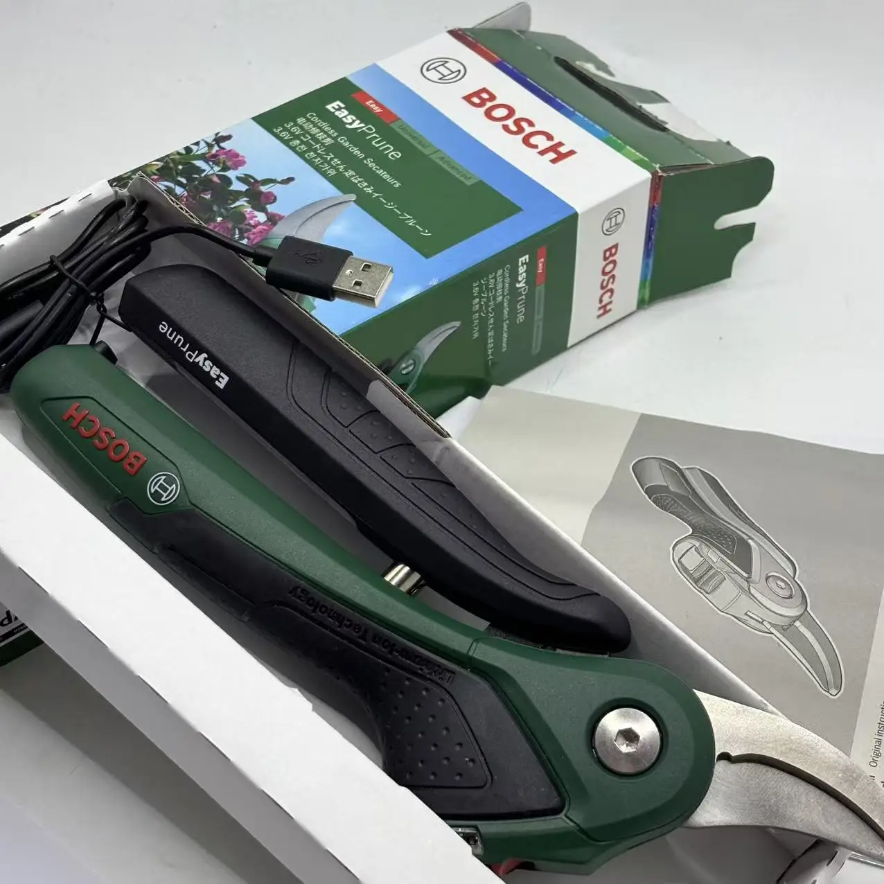 กรรไกรตัดกิ่งไร้สาย Bosch 3.6V - Smart Garden Bosch บทวิจารณ์และราคา